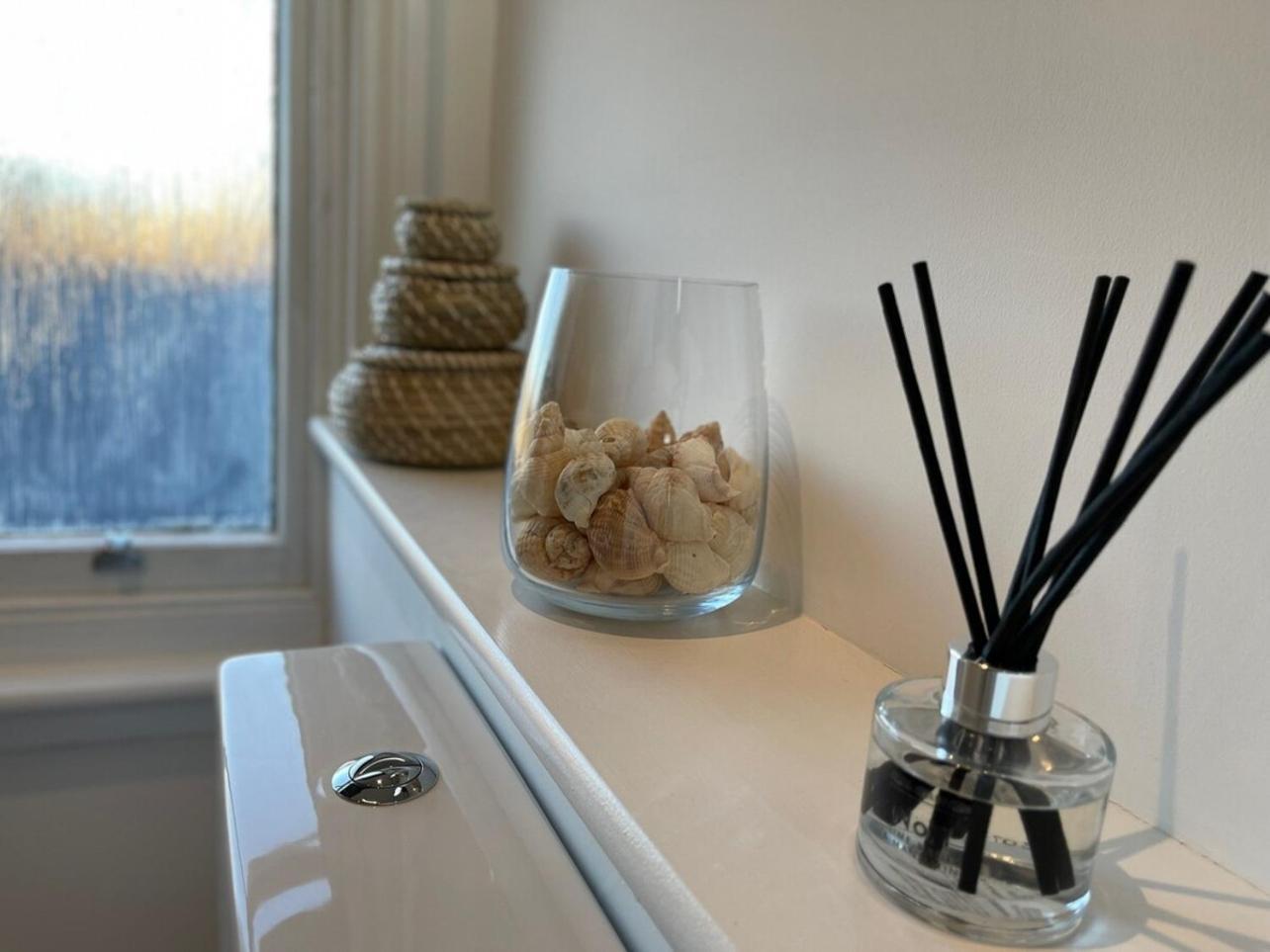 Luxury Ramsgate Harbour View By Adliv Apartment ภายนอก รูปภาพ