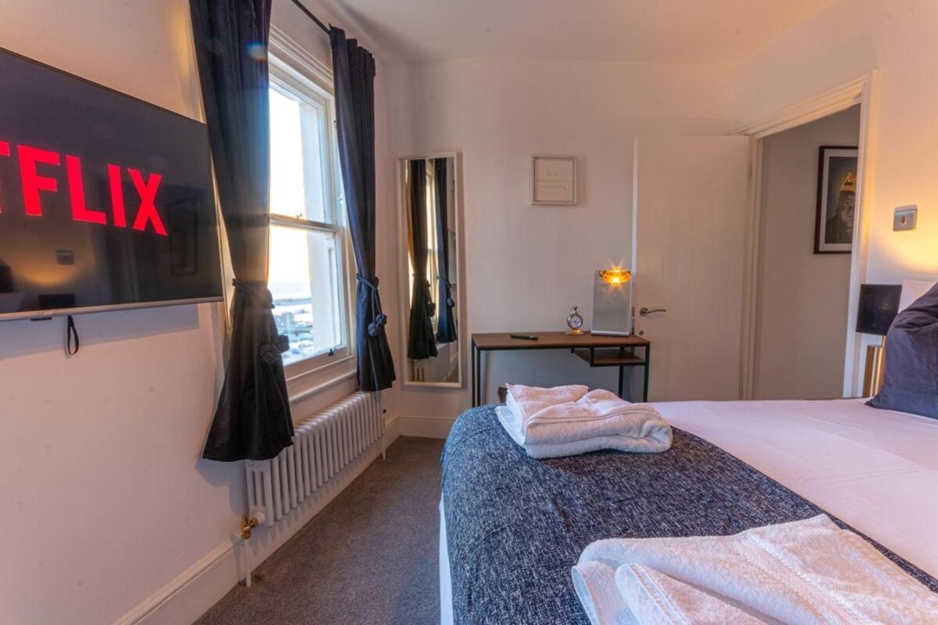 Luxury Ramsgate Harbour View By Adliv Apartment ภายนอก รูปภาพ